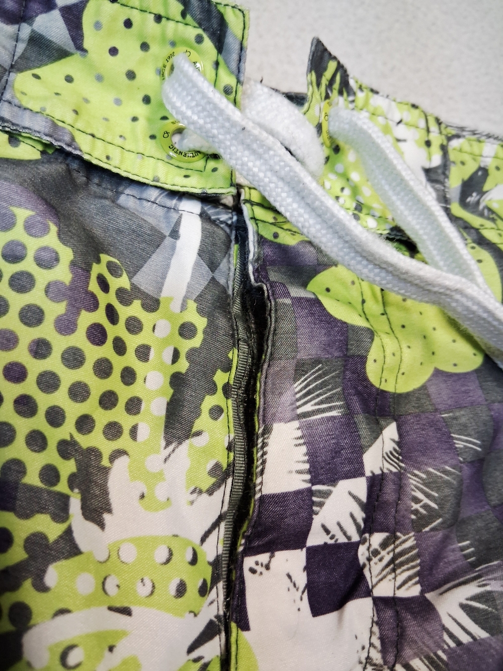 OP Men's Lime Green & Gray Floral Board Shorts - Picture 4 of 7